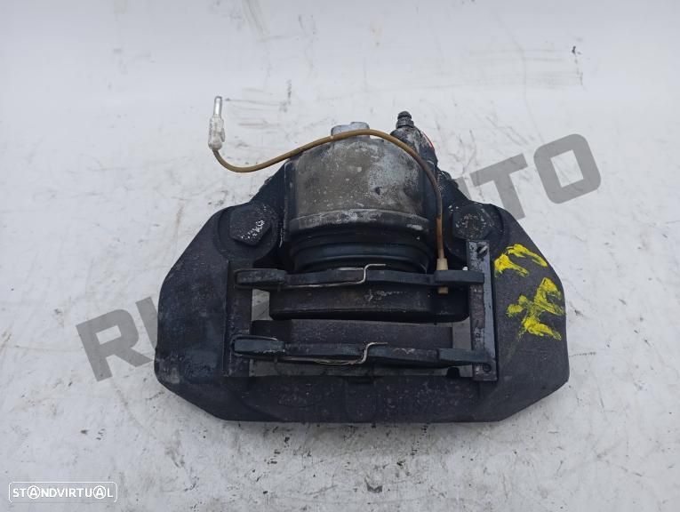 Bomba Travão Frente Esquerda  Peugeot 205 [1983_1999] 1.1
