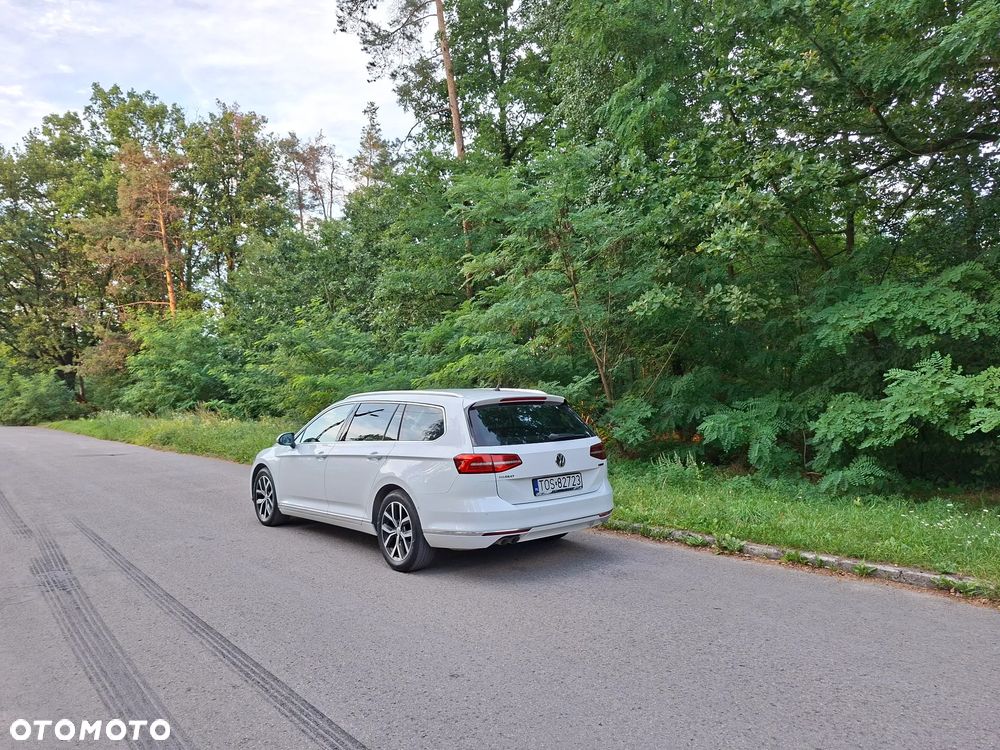 Volkswagen Passat - 3