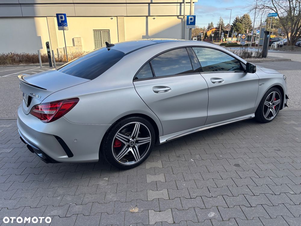 Mercedes-Benz CLA - 6