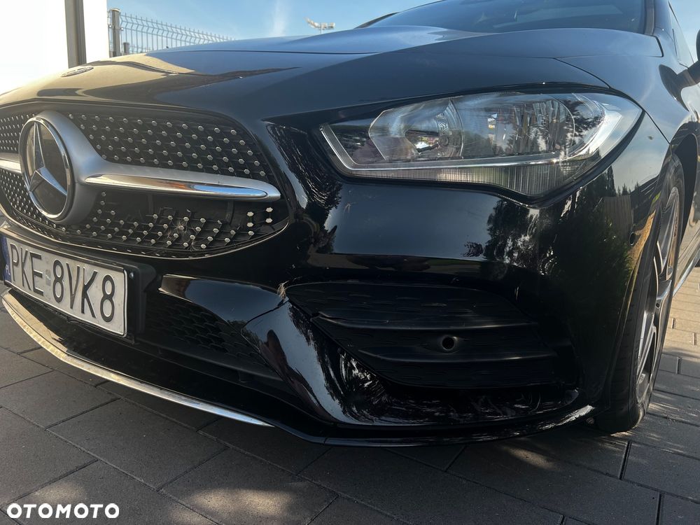 Mercedes-Benz CLA 220 d AMG Line 8G-DCT - 4