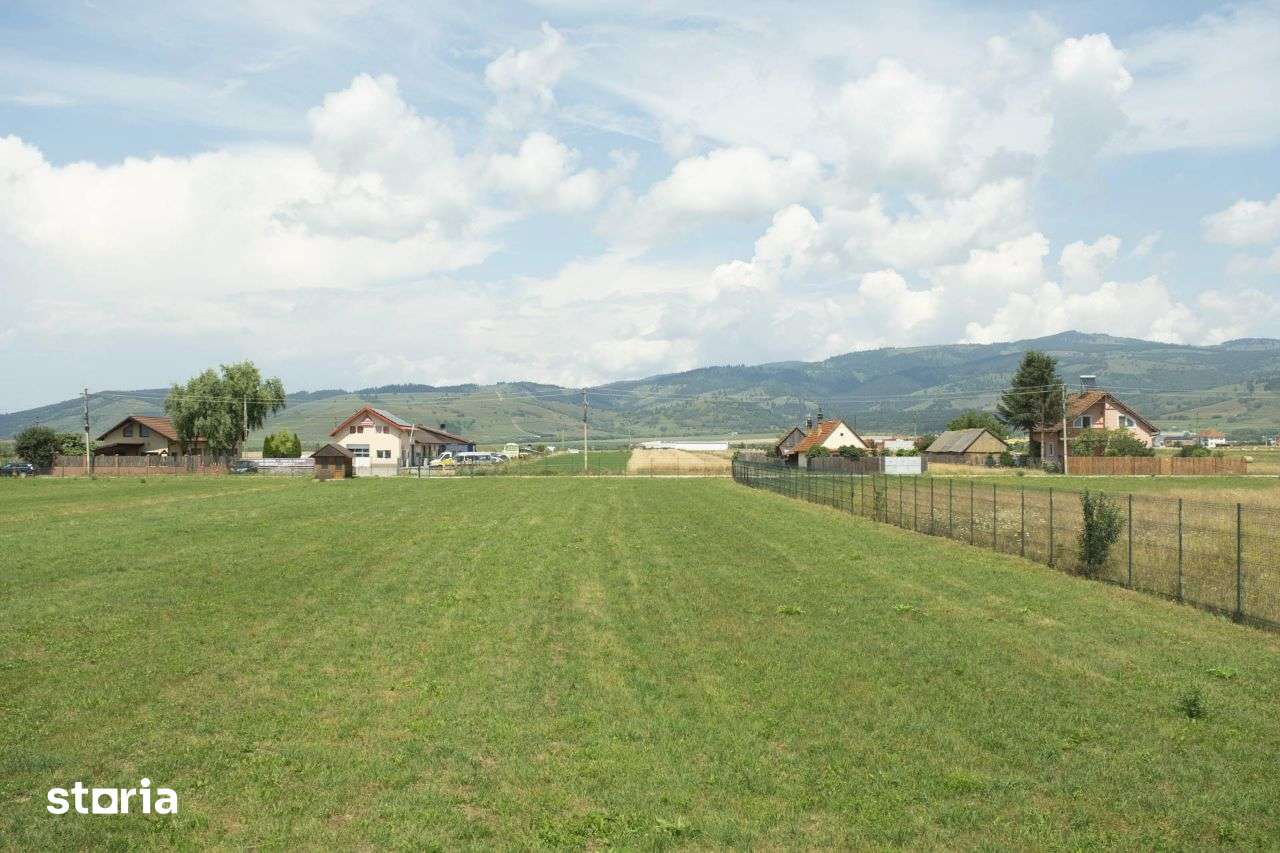 Teren în Gheorgheni, jud. Harghita, ideal pentru investitie - Imagine principală: 5/15