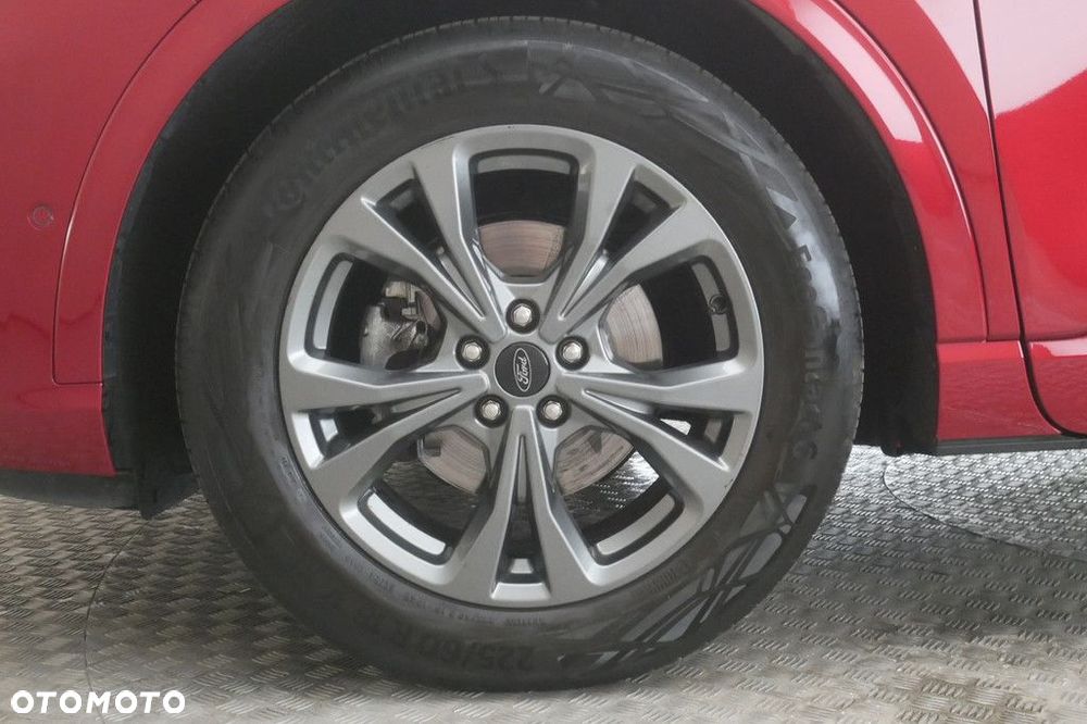 Ford Kuga - 14