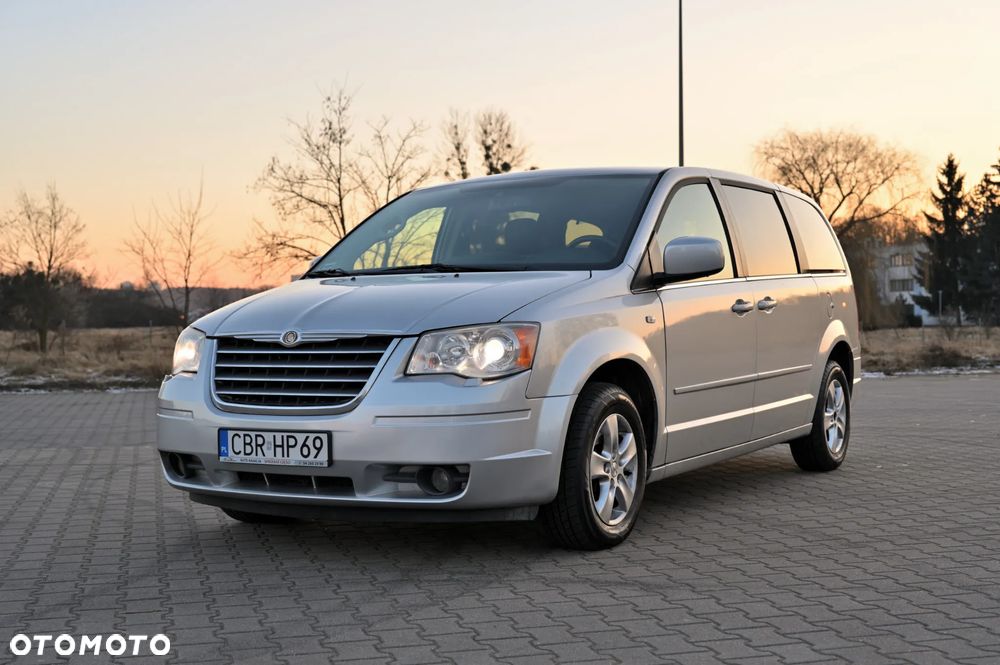 Chrysler Grand Voyager 2.8 CRD Automatik Limited - 1
