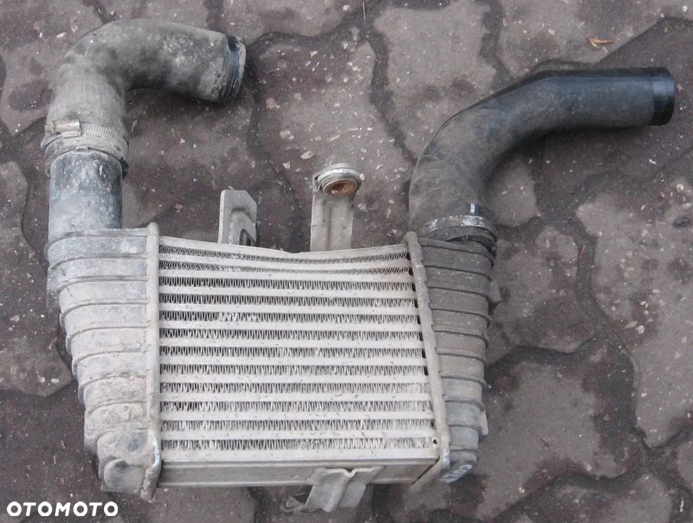 chłodnica intercoolera COLT SMART 1.5 DID powietrza z30 - 2