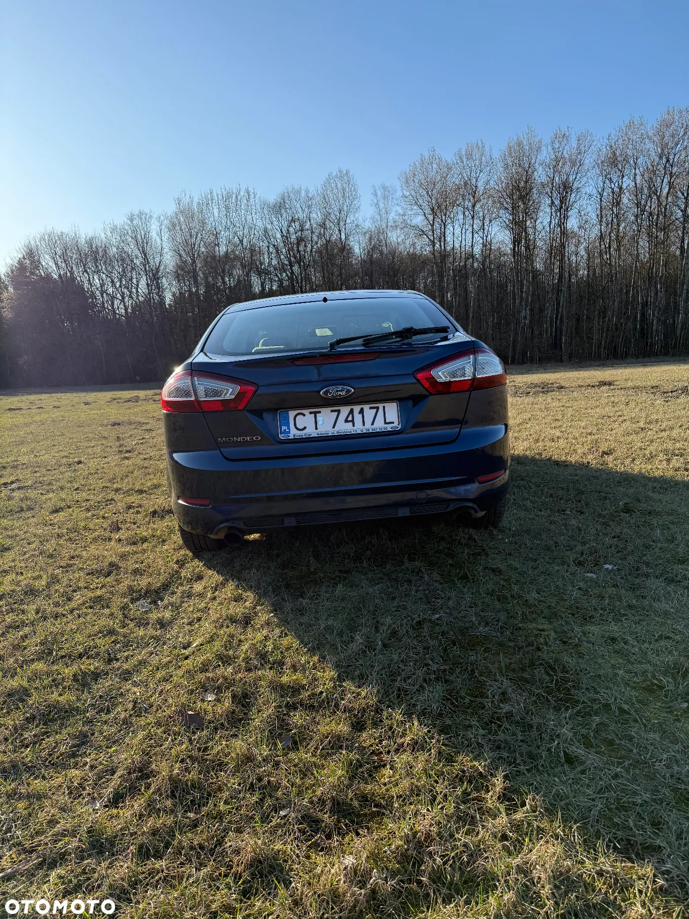 Ford Mondeo 2.0 T Ghia - 4