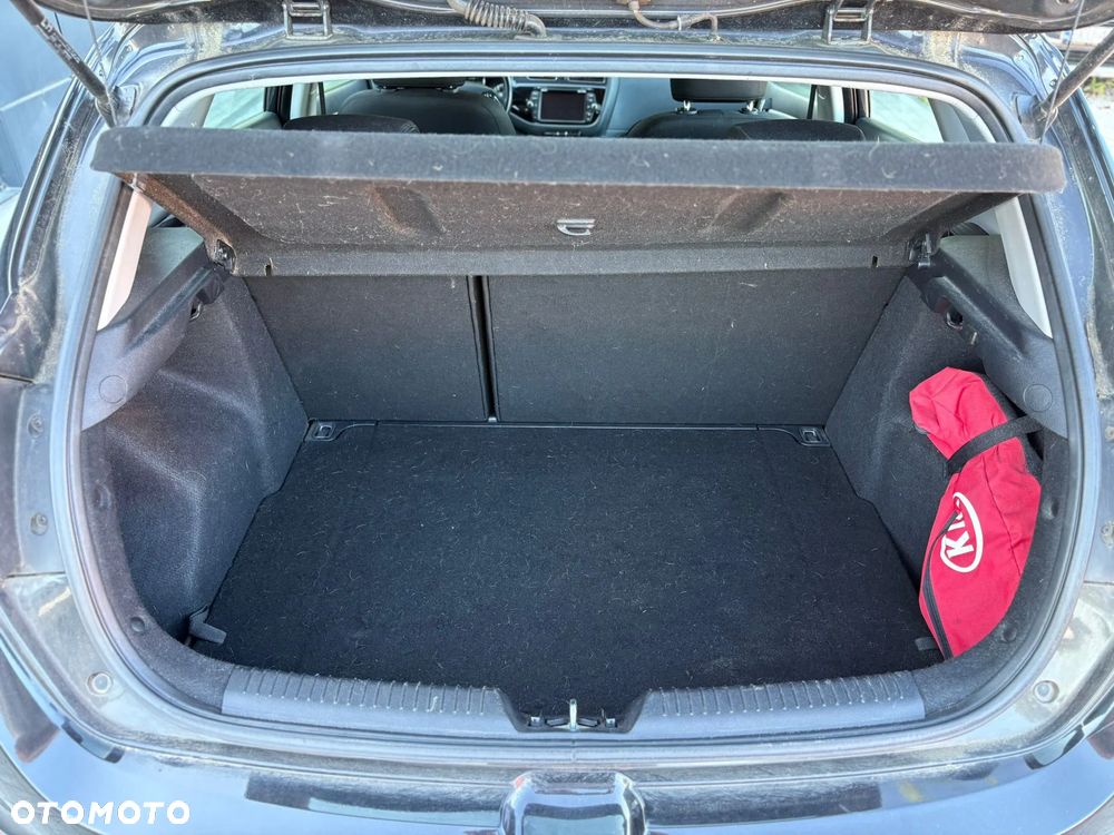 Kia Ceed 1.6 CRDi ISG Vision - 11