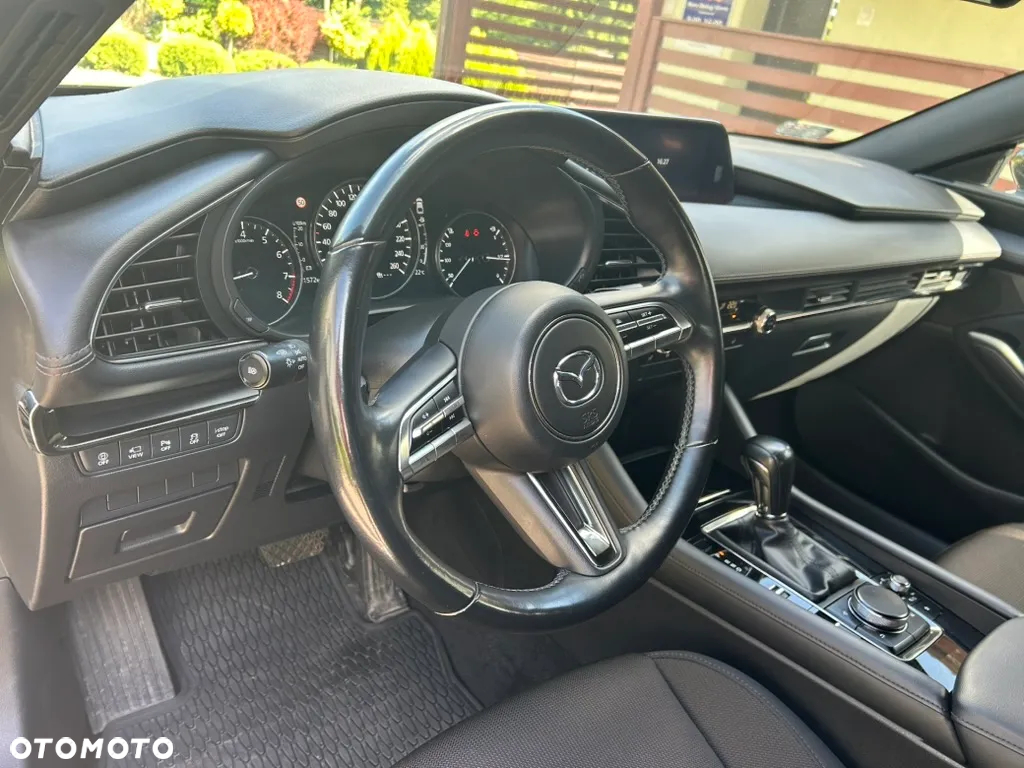 Mazda 3 - 7