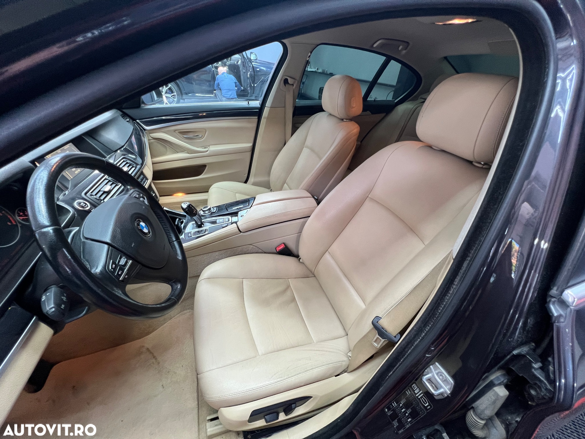 BMW Seria 5 520d - 10