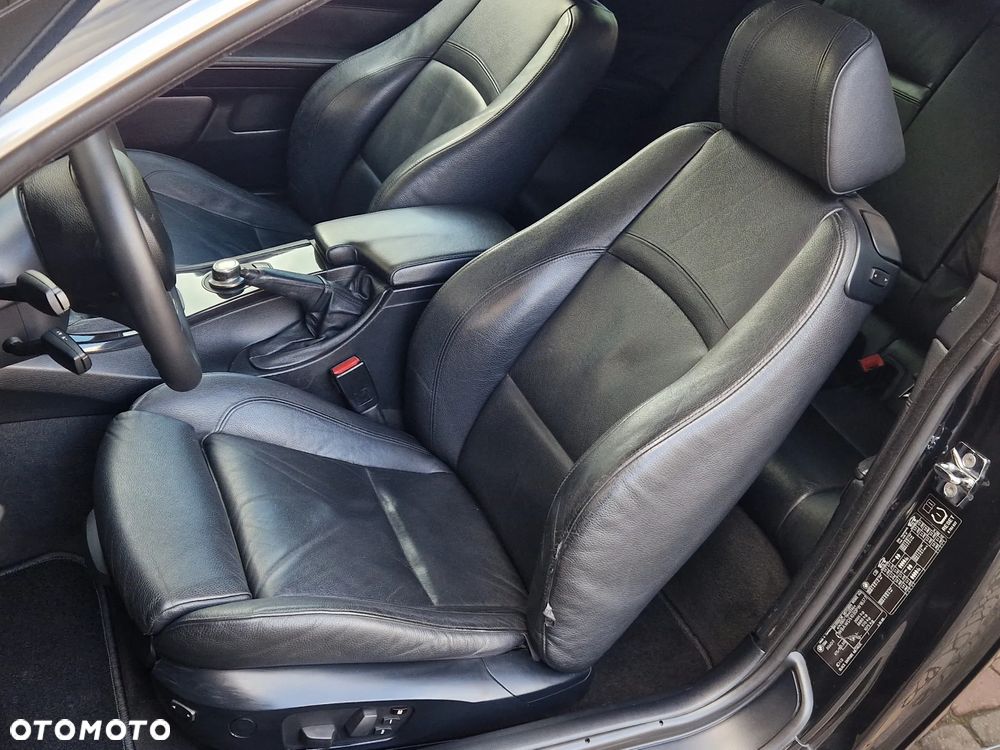 BMW Seria 3 330d - 28