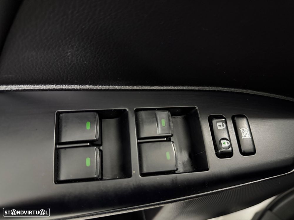 Lexus CT 200h Business - 28