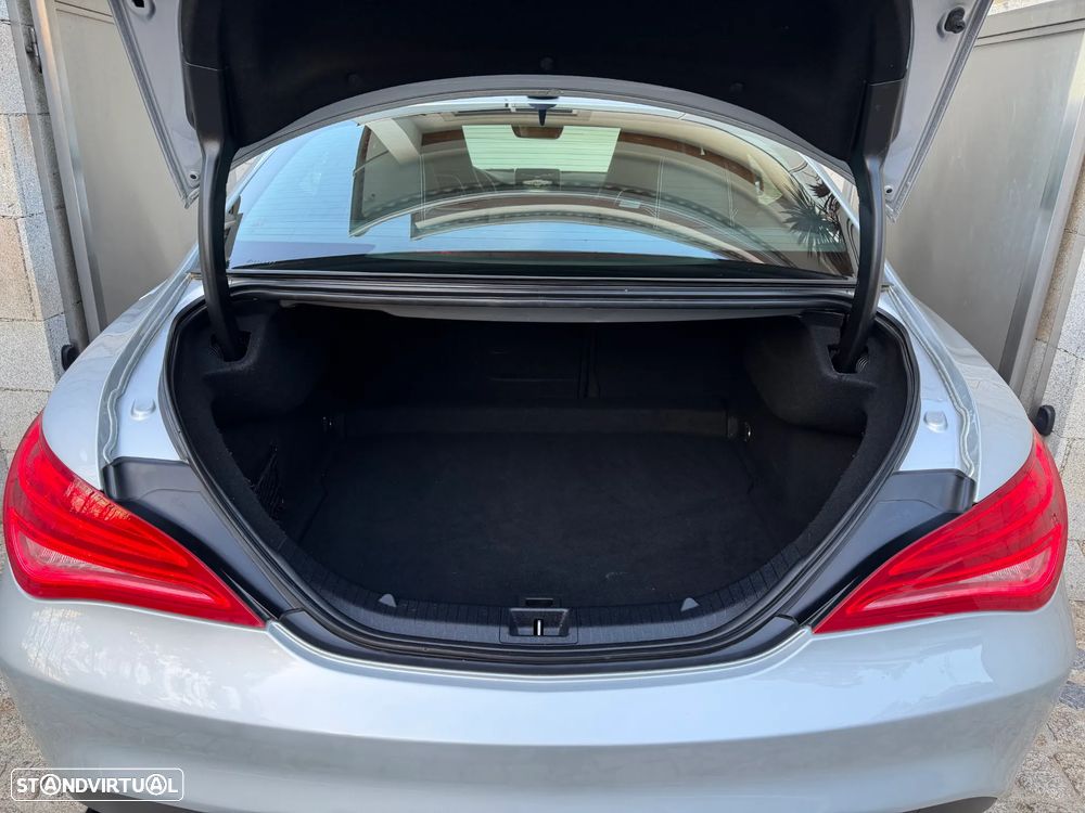 Mercedes-Benz CLA 180 d 7G-DCT Peak Edition - 11