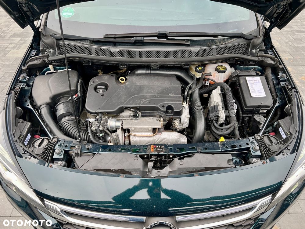 Opel Astra 1.4 Turbo Dynamic - 25