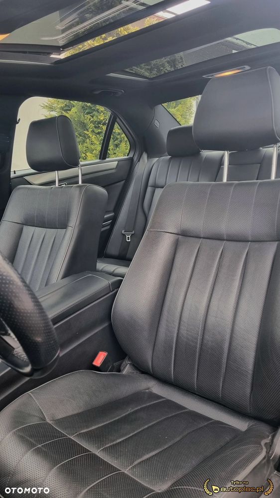 Mercedes-Benz Klasa E 500 4-Matic BlueEff Avantgarde - 13
