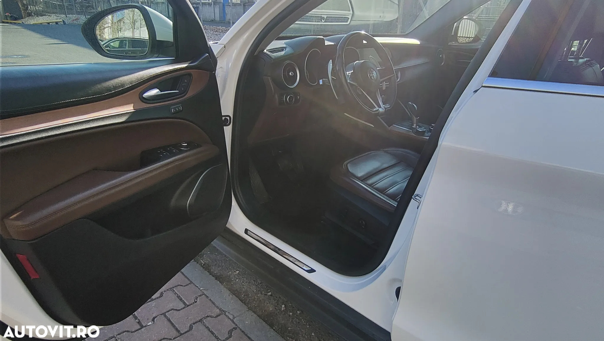 Alfa Romeo Stelvio 2.2 Diesel 16V AT8 Q4 Lusso - 18