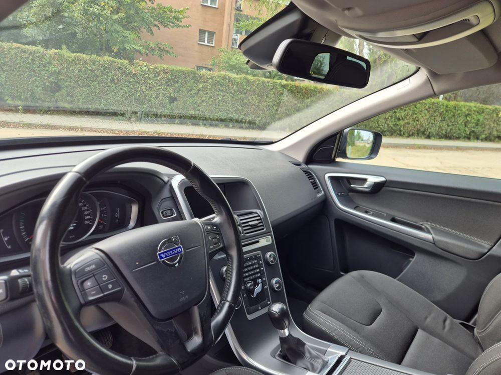Volvo XC 60 D3 Momentum - 15