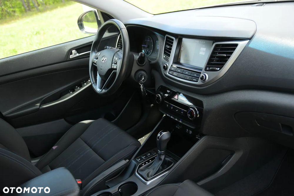Hyundai Tucson blue 1.7 CRDi 2WD DCT Style - 22