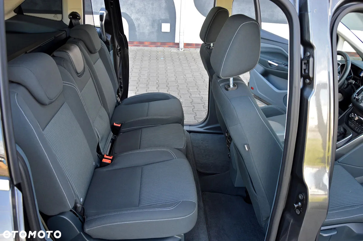 Ford Grand C-MAX 1.6 TDCi Titanium - 21