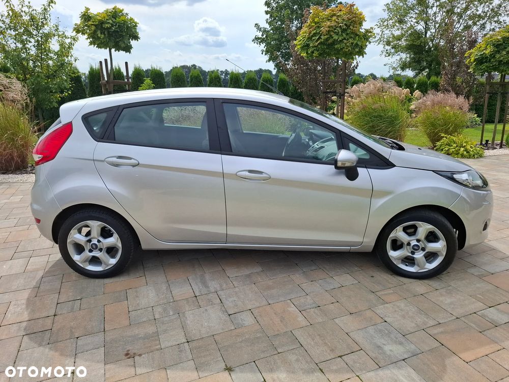 Ford Fiesta 1.25 Viva - 23