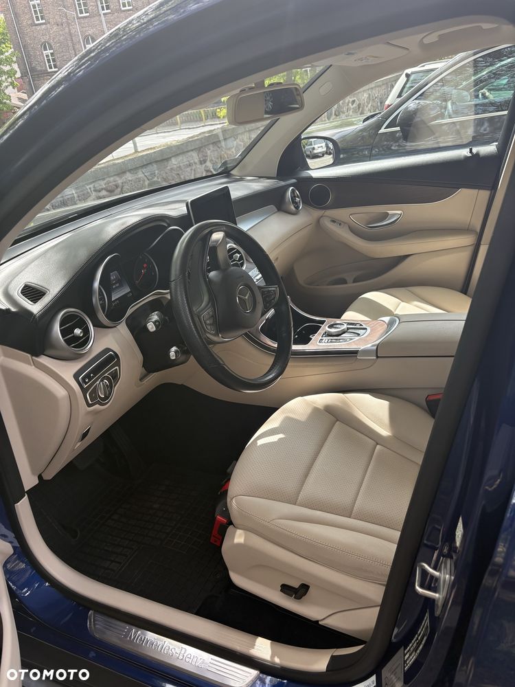 Mercedes-Benz GLC - 6