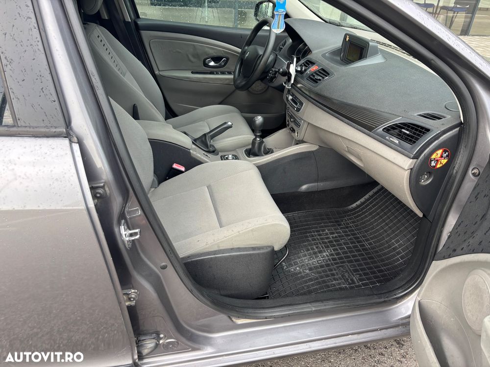 Renault Megane dCi 110 FAP Expression - 7