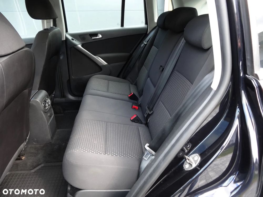 Volkswagen Tiguan - 22