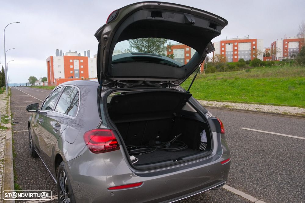 Mercedes-Benz A 250 e - 6