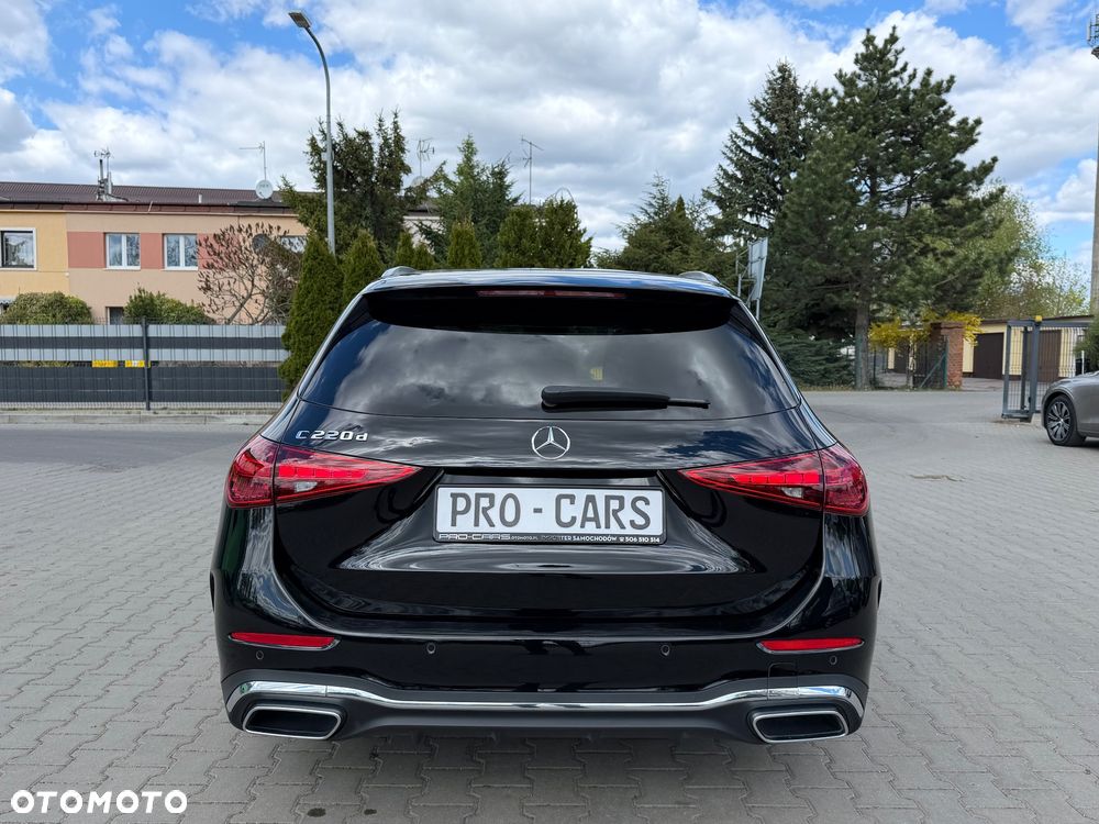 Mercedes-Benz Klasa C 220 d mHEV AMG - 13