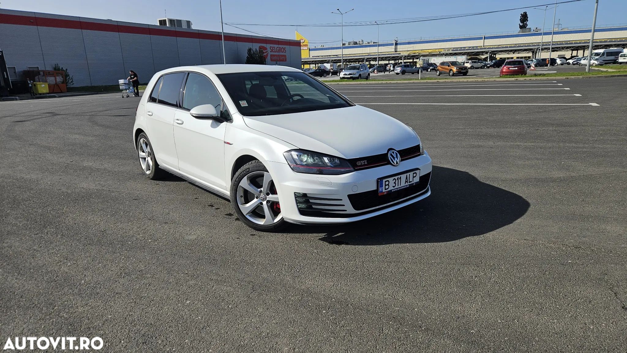 Volkswagen Golf 2.0 TSI BMT GTI Performance - 1