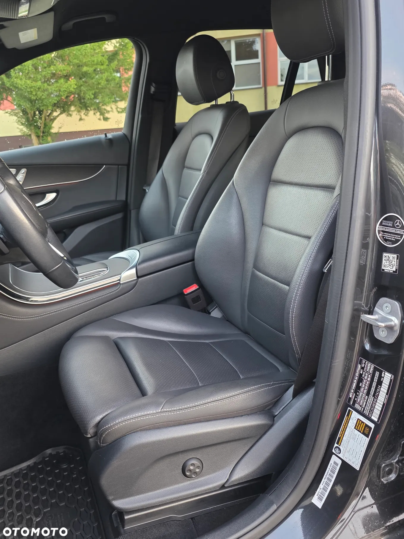 Mercedes-Benz GLC 300 4Matic 9G-TRONIC - 21