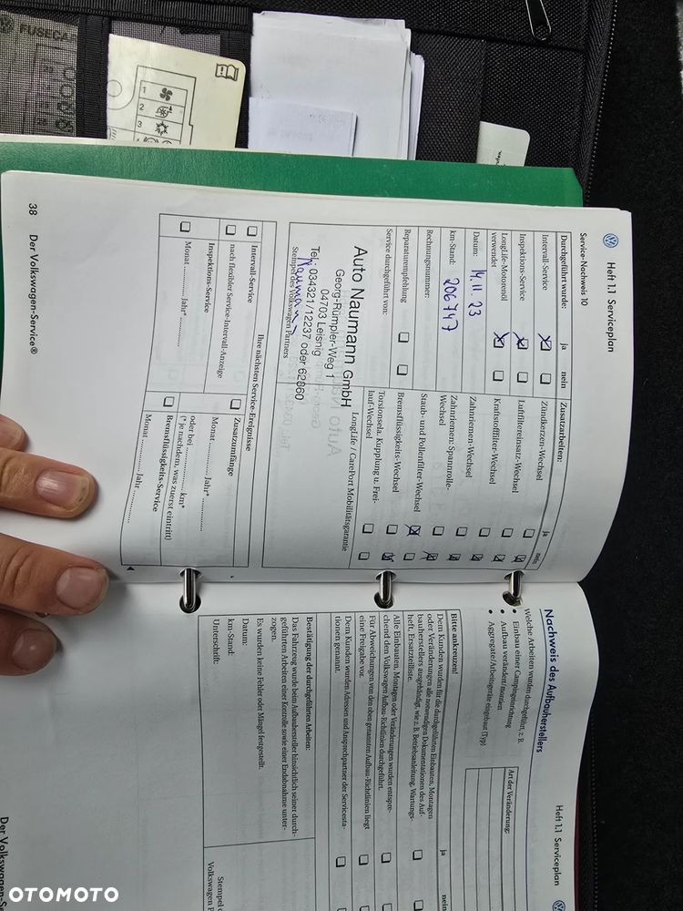 Volkswagen Multivan - 34