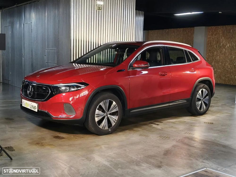 Mercedes-Benz EQA 250 Progressive — fotografia 3