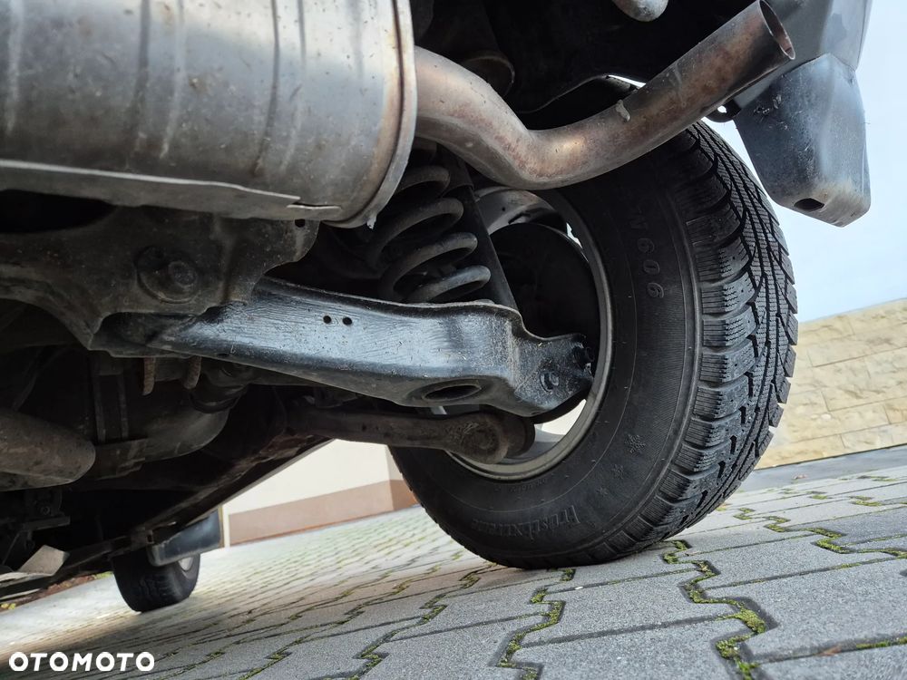 Suzuki Grand Vitara 1.6 - 14