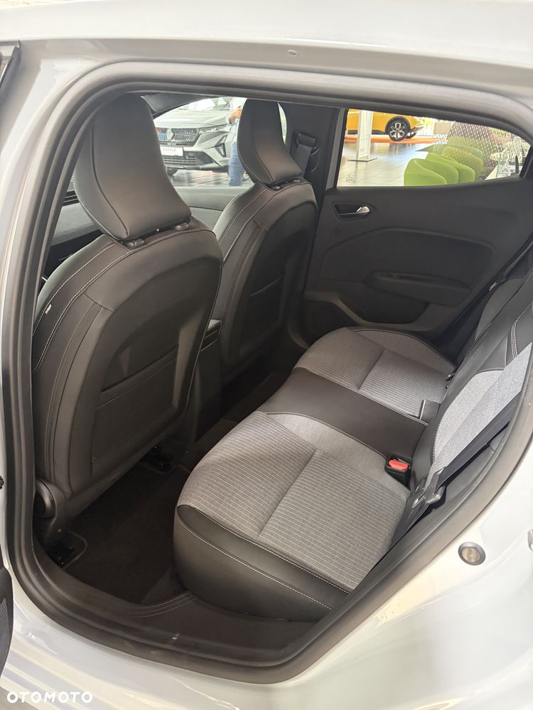 Renault Clio 1.0 TCe Techno - 20