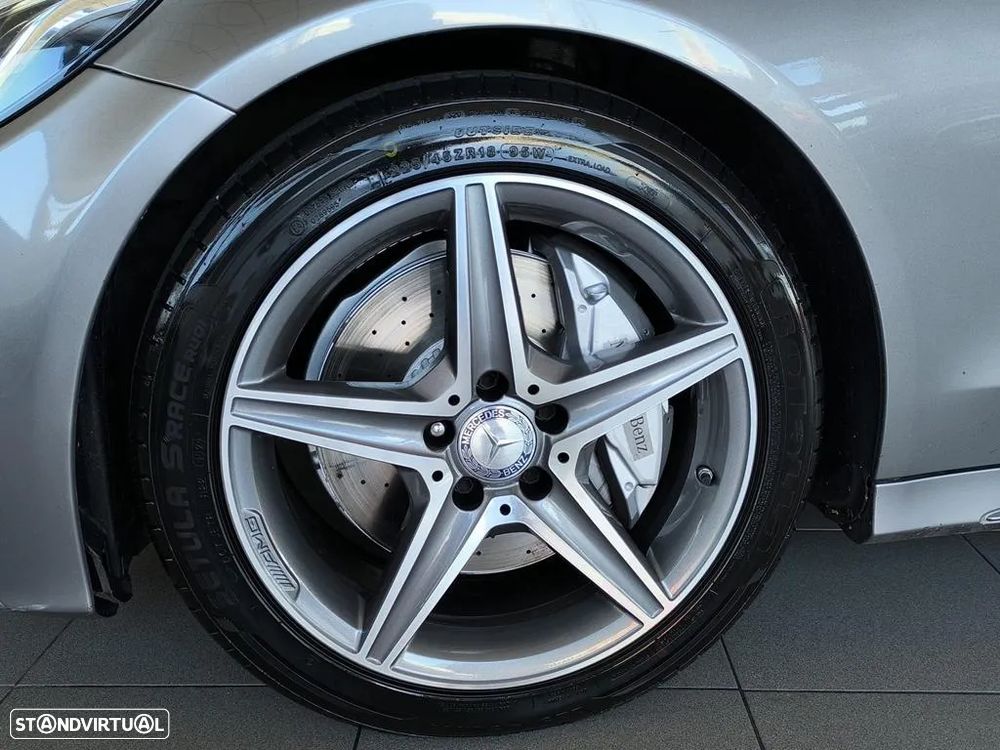 Mercedes-Benz C 300 BlueTEC Hybrid AMG Line - 35