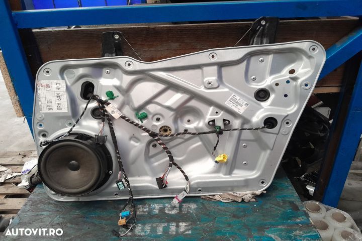Macara geam fata dreapta electrica 5N2837730 / 5N0837462 5N2837730 / - 1