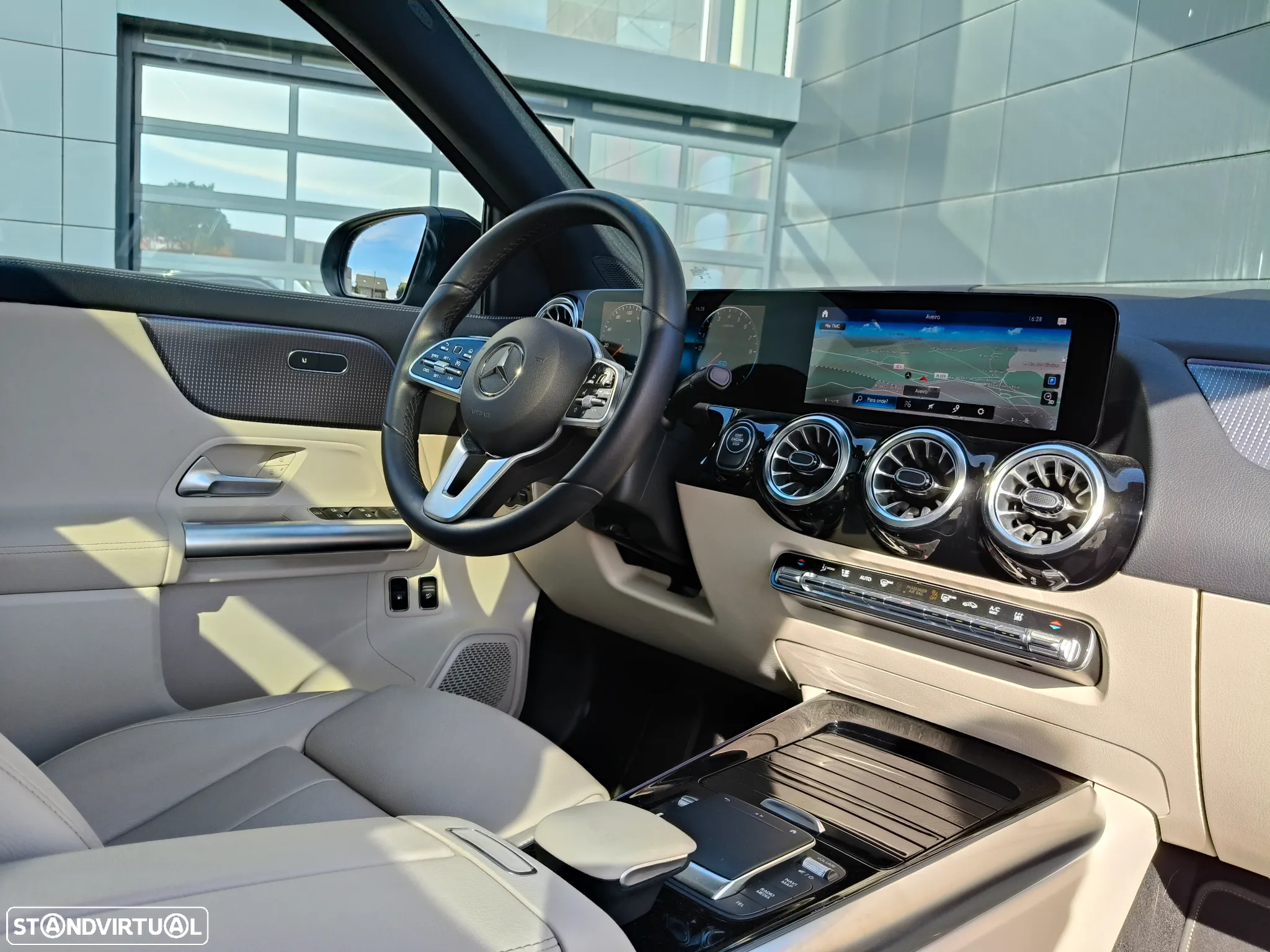Mercedes-Benz GLA 250 e Progressive - 5