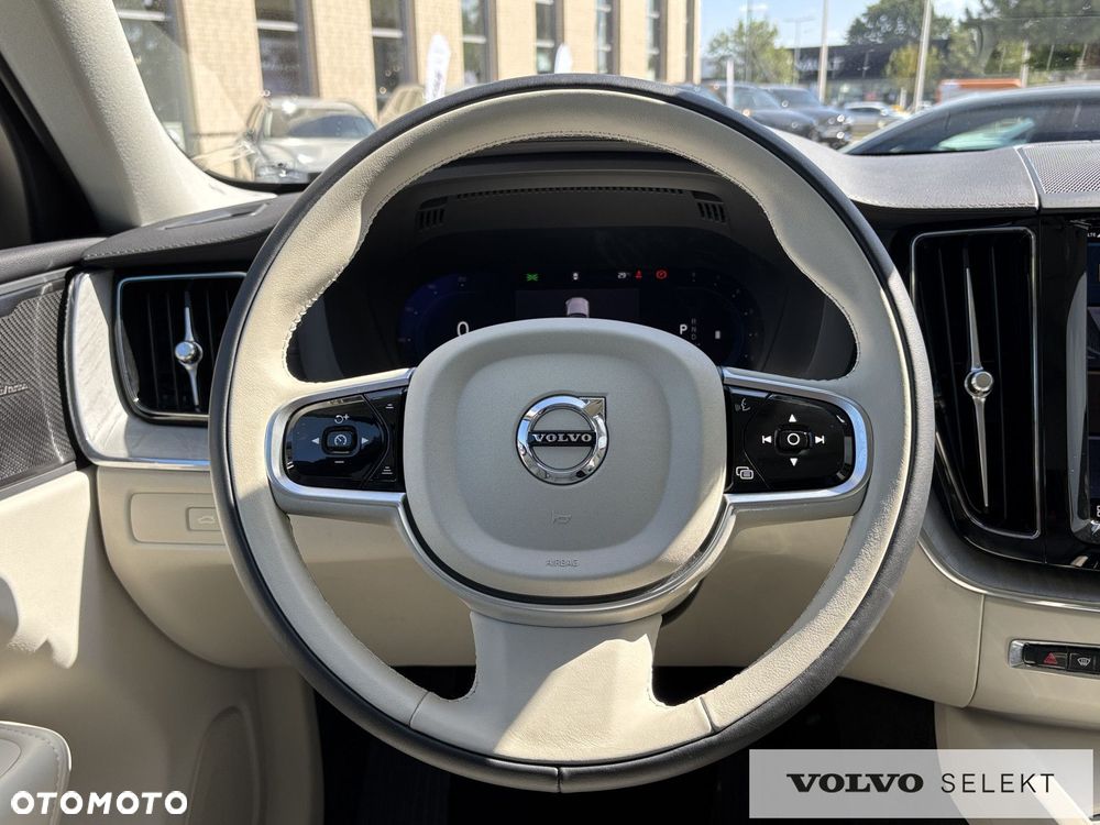 Volvo XC 60 - 13