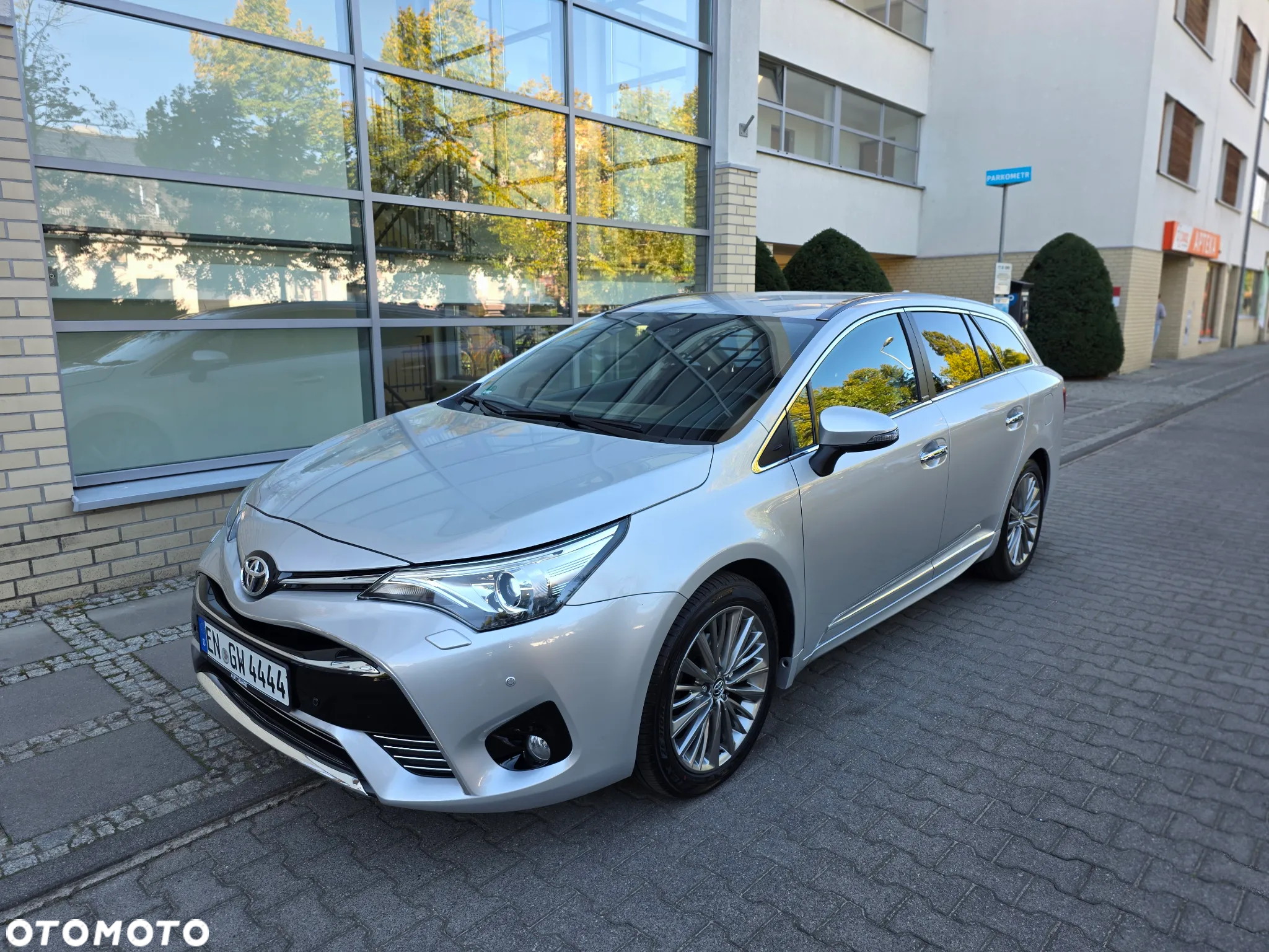 Toyota Avensis 1.8 Prestige - 3