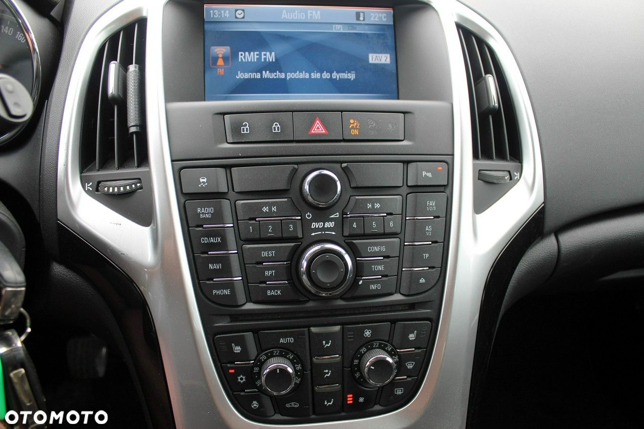 Opel Astra IV 1.4 T Cosmo S&S - 35