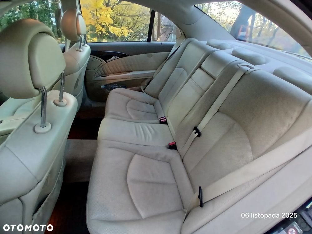 Mercedes-Benz Klasa E 500 Avantgarde - 12