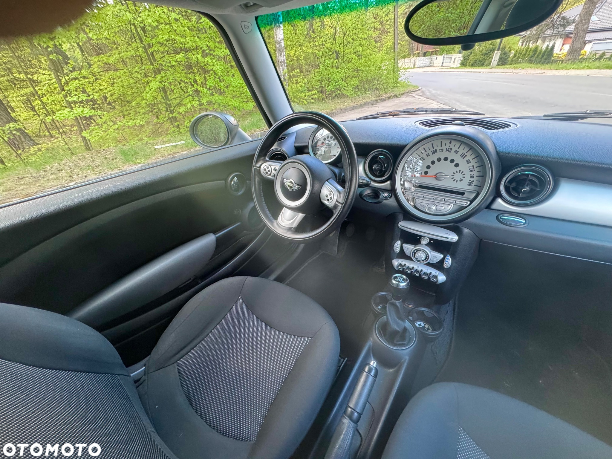 MINI ONE Standard - 7