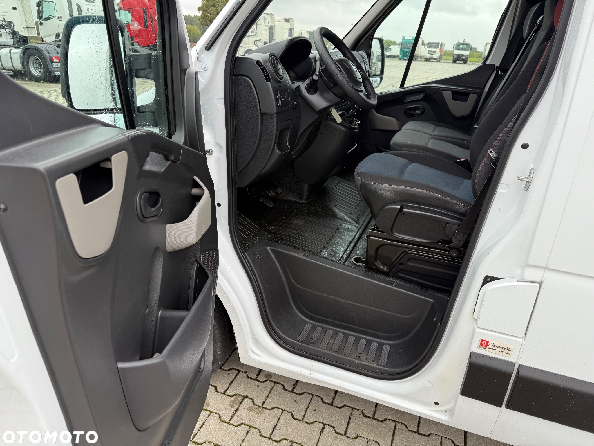 Renault MASTER 170 / L3H2 / DUŻE RADIO / Z FRANCJI / STAN BDB / / / - 27