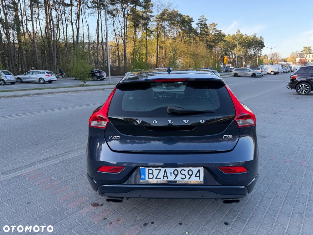 Volvo V40 D2 Summum - 16