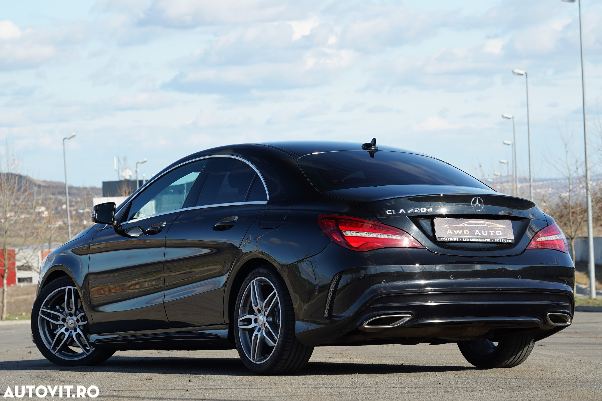 Mercedes-Benz CLA 220 d 7G-DCT AMG Line - 5