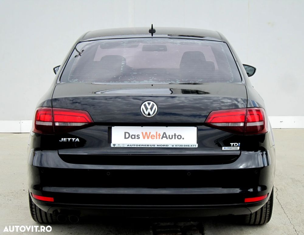 Volkswagen Jetta 2.0 TDI Comfortline - 13