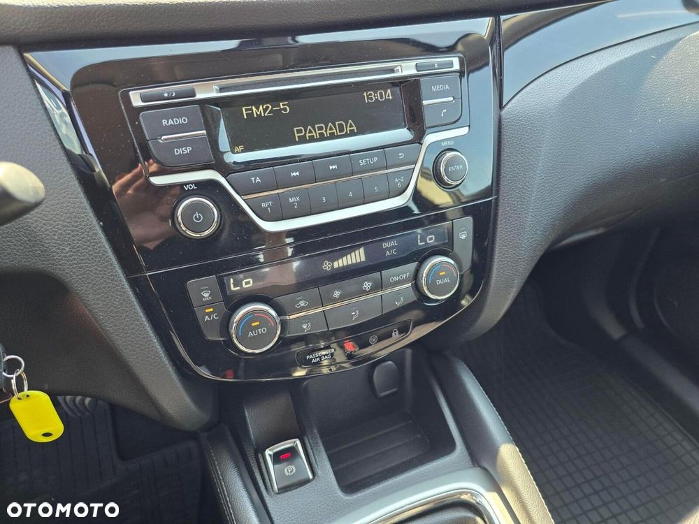 Nissan Qashqai 1.2 DIG-T Acenta EU6 - 21