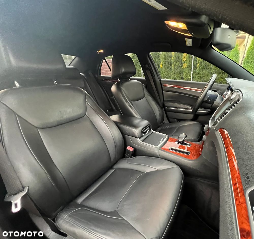 Chrysler 300C 3.5 V6 - 18
