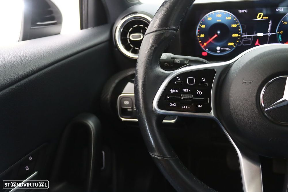 Mercedes-Benz A 250 e Style Plus - 12