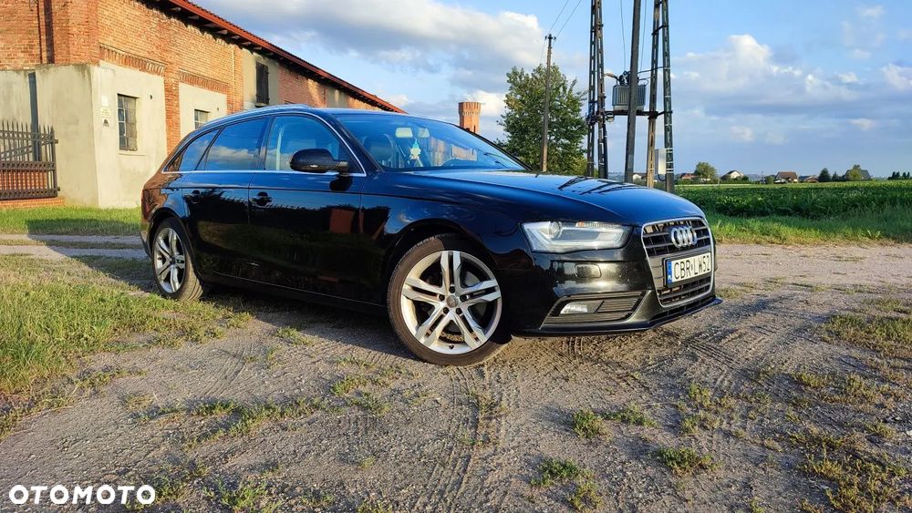Audi A4 Avant 2.0 TDI DPF multitronic Ambiente - 2