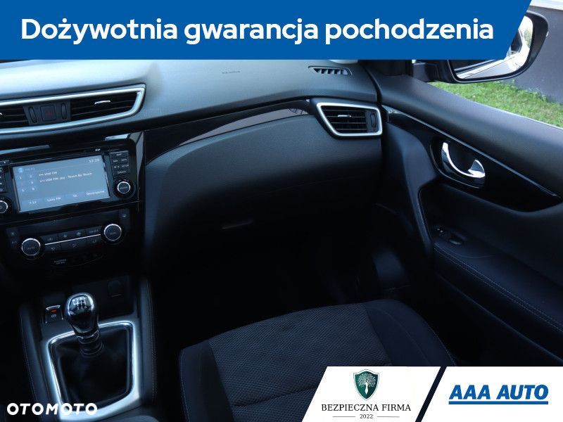 Nissan Qashqai - 10